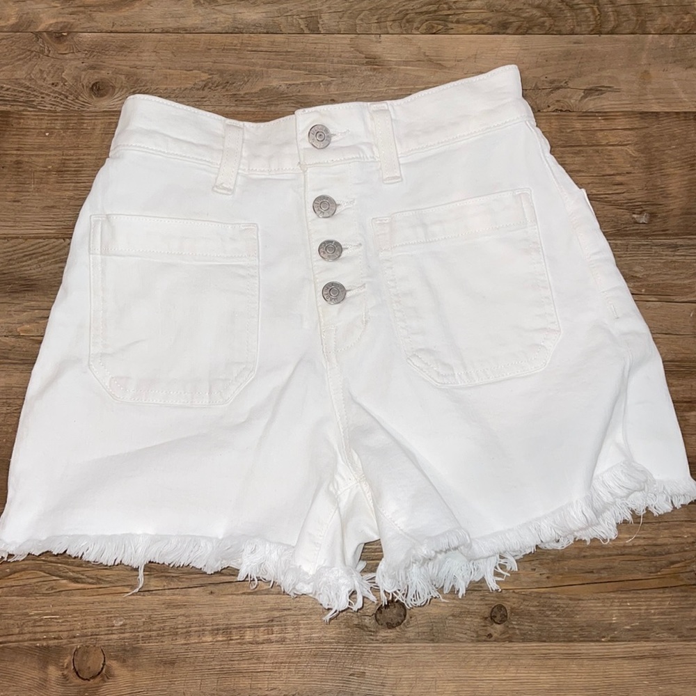 Madewell High Rise Button Fly White Denim Shorts SZ. 23 & 24 available